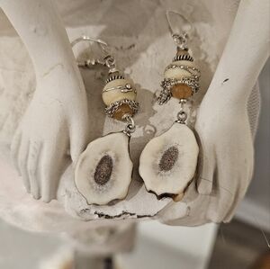 ETSY ARTISAN MADE CREAM LAMPWORK REAL ANTLER HORN EARRINGS